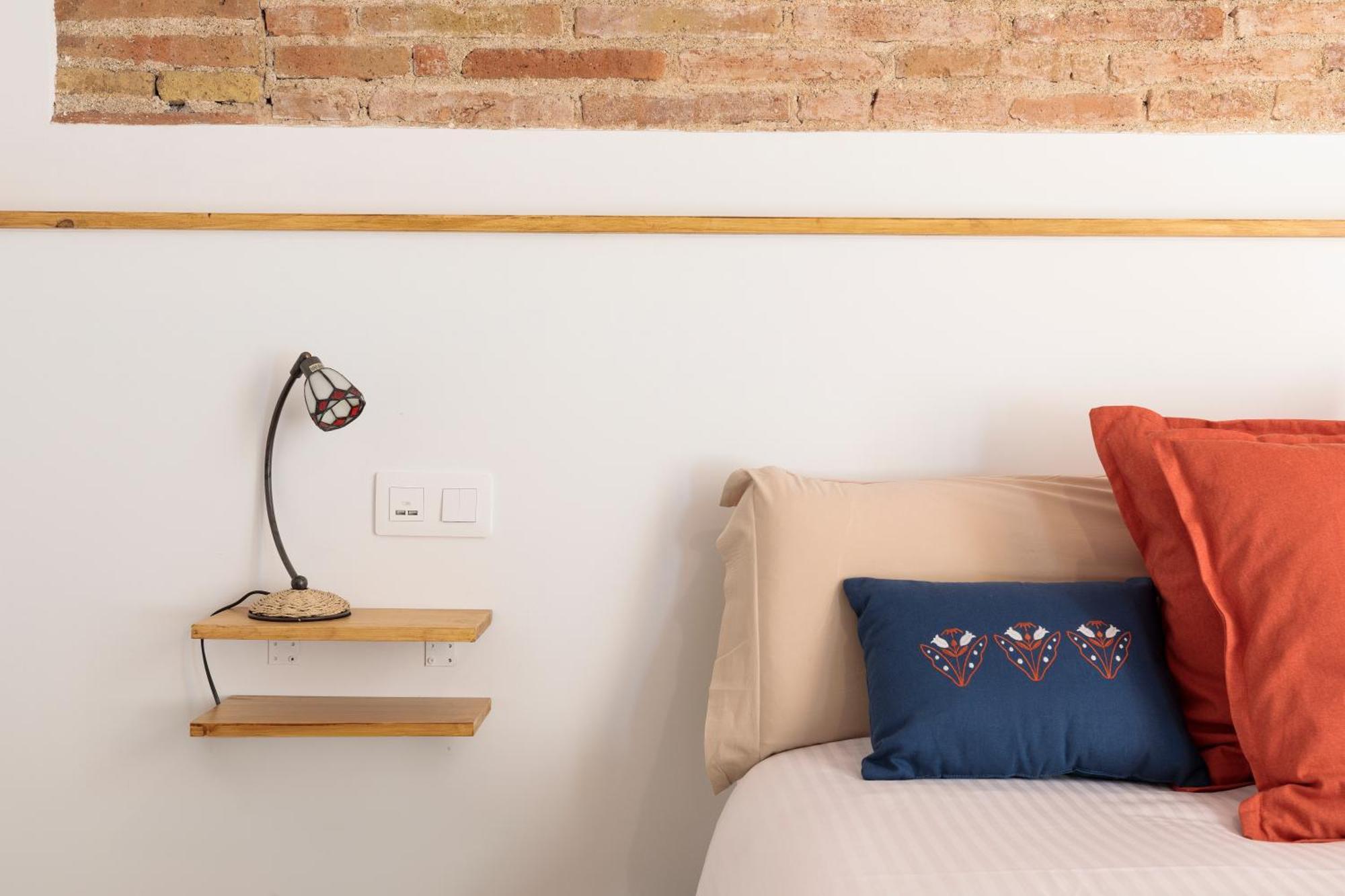 Poble Sec Charming Apartment バルセロナ エクステリア 写真