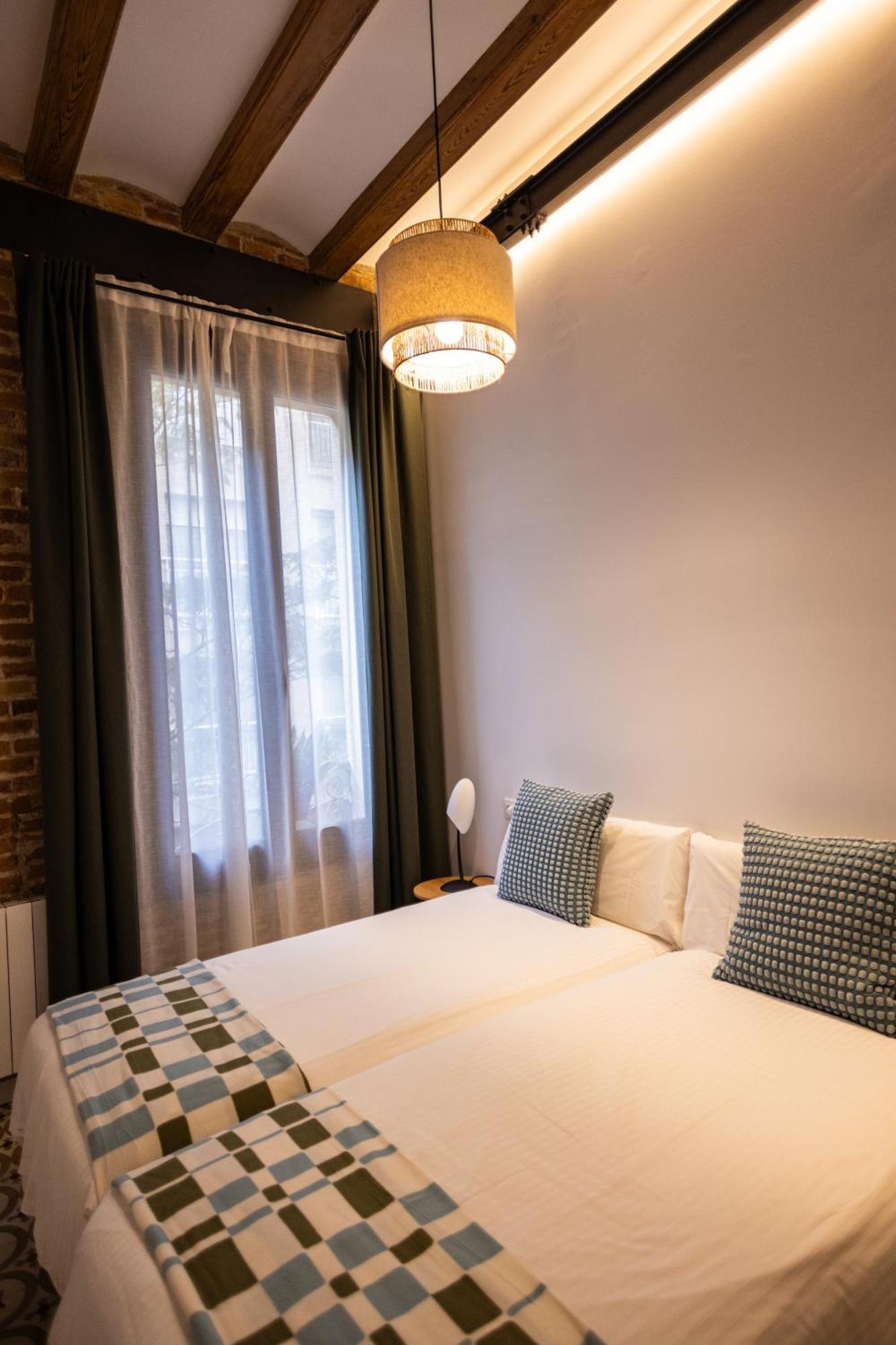 Poble Sec Charming Apartment バルセロナ エクステリア 写真